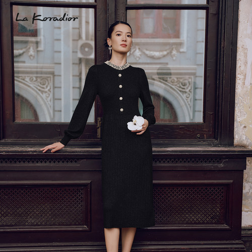 【商场同款】Lakoradior拉珂蒂通勤女秋冬新款气质香风钉珠连衣裙