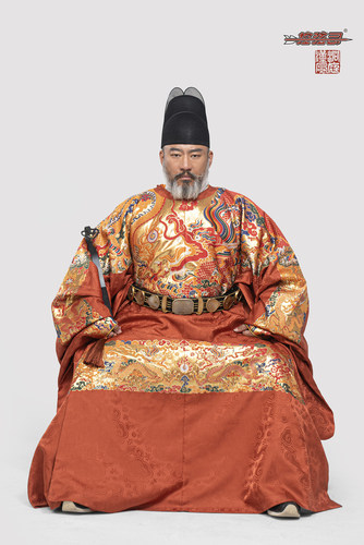 控弦司汉服满地金龙纹妆花龙