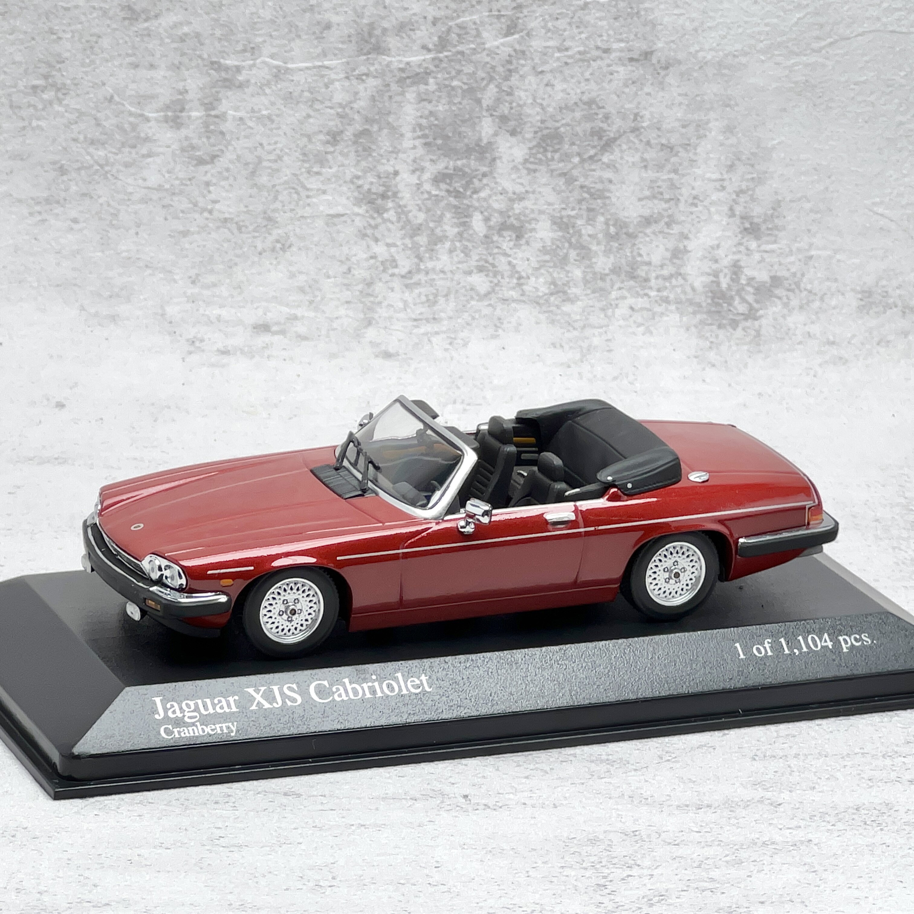 迷你切Minichamps 1/43 捷豹XJS敞篷版合金车模