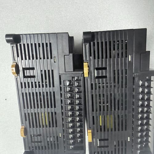 欧姆龙PLC型号CP1E-N40SDR-A全新二手都有现货