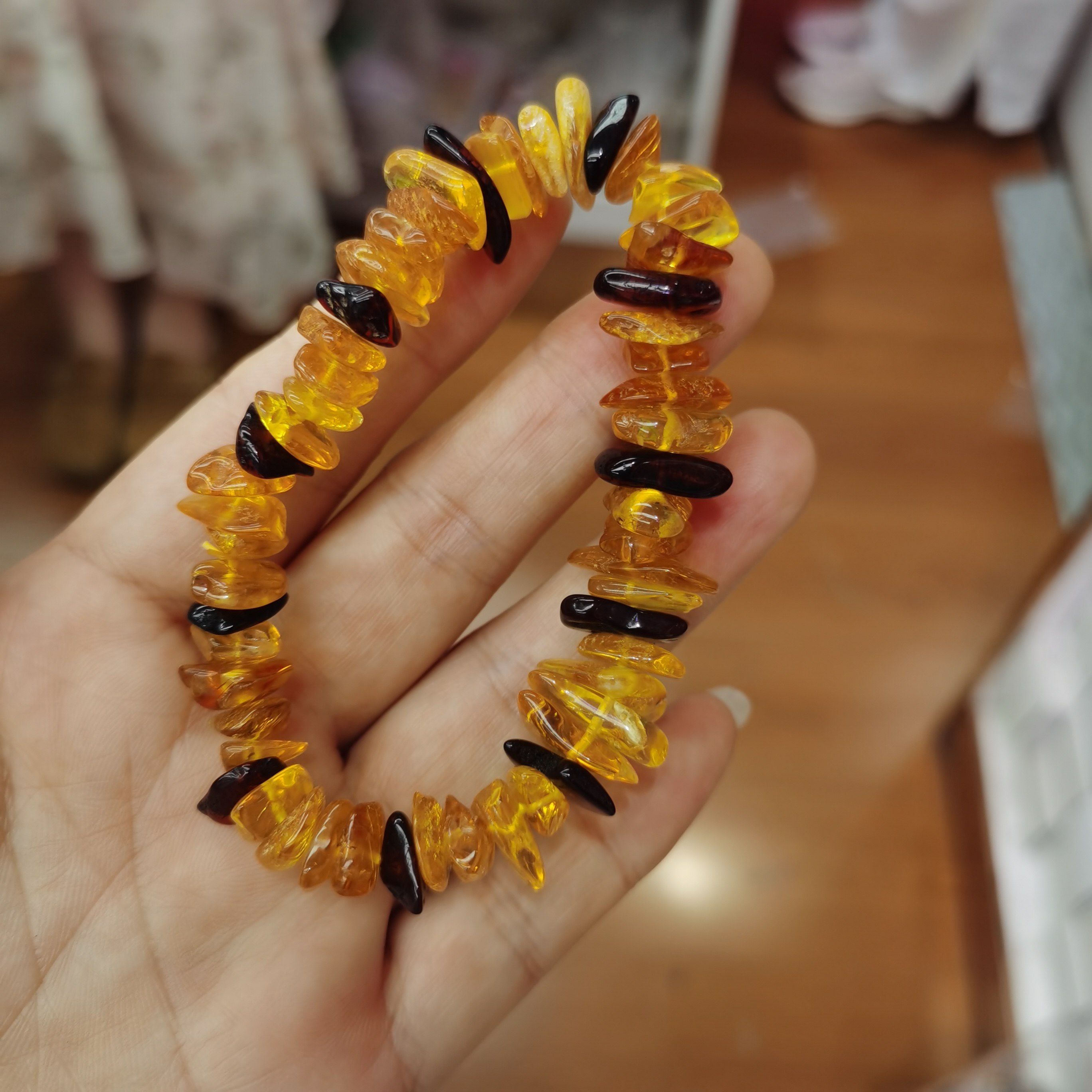 纯天然蜜蜡手链招财旺财波罗的海蜜蜡随型手链不规则碎石琥珀手串