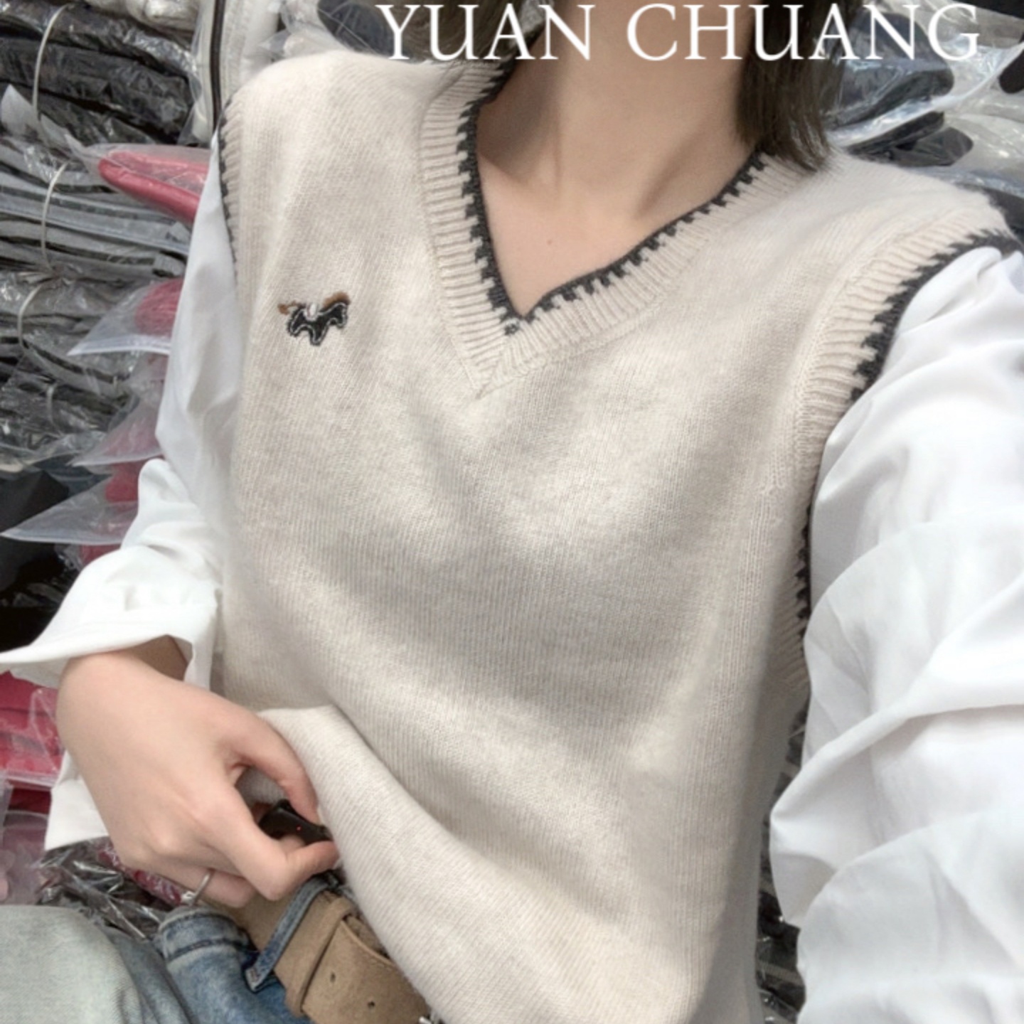 冬季新款学院风V领针织衫拼衬衫袖假两件女百搭时尚上衣1205