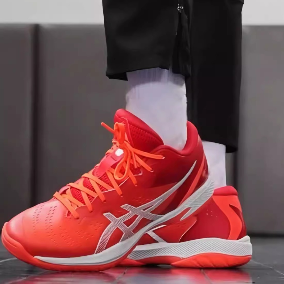 Asics舒适耐磨保暖篮球鞋1063A090-1063A101-1063A099-1063A101