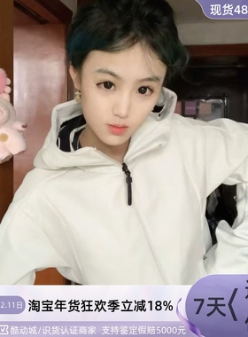 Adidas男子防风保暖运动连帽外套KG5180JI8713JI8712KG5181KA1305