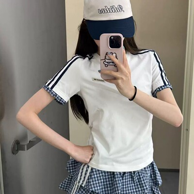 Adidas阿迪阿斯三叶草女修身T恤