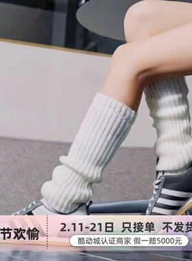 Adidas男女轻运动复古薄底运动鞋JS1032JS1033JS4444JR4652JS4463