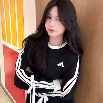 Adidas阿迪达斯女子早春嫩粉上衣