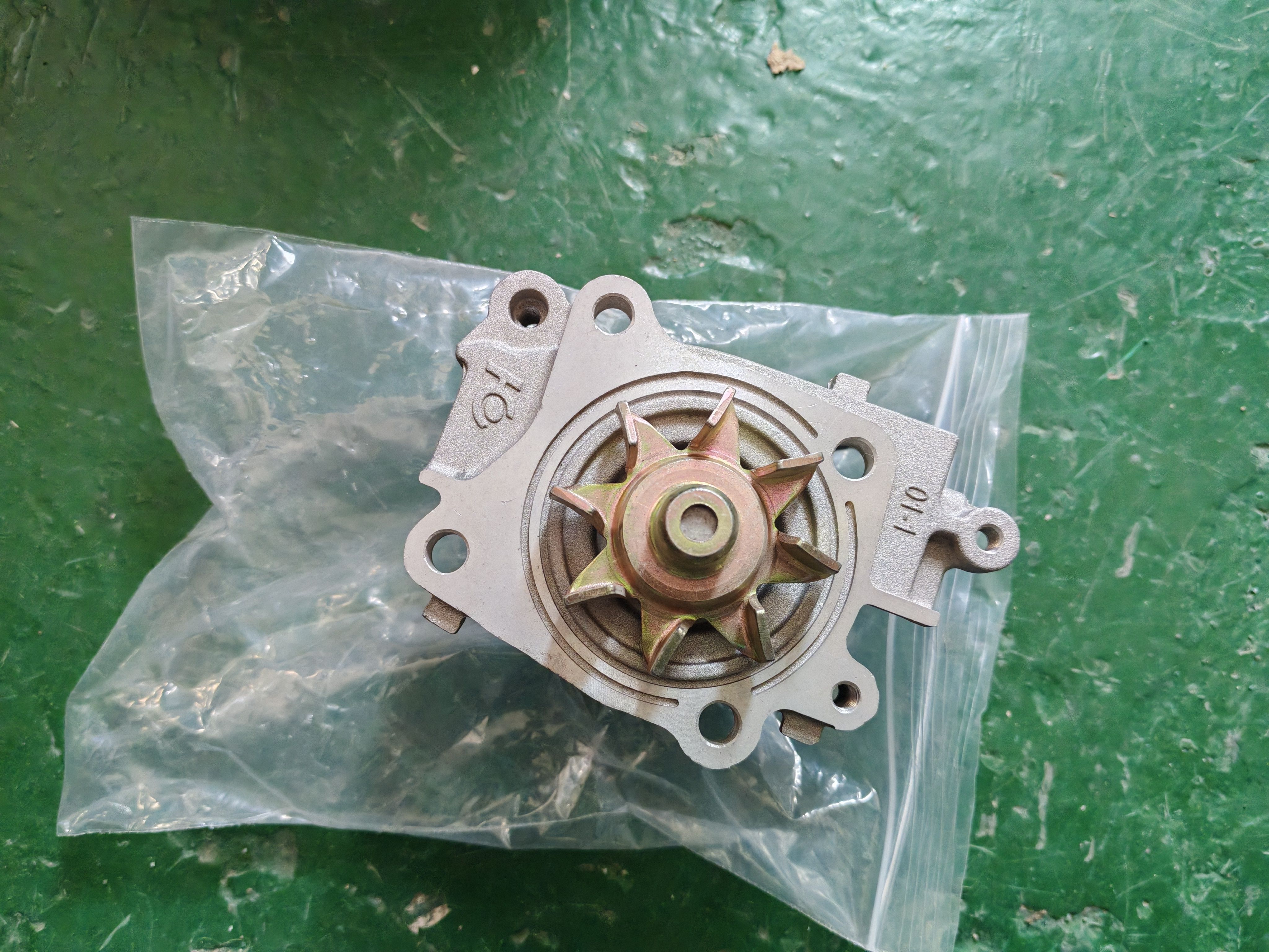 适配于长丰猎豹汽车4G94飞腾CS7水泵组件纯正原厂全新原装