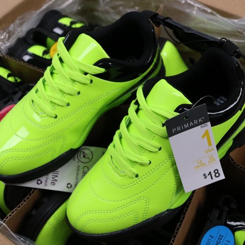 青少年入门足球训练鞋