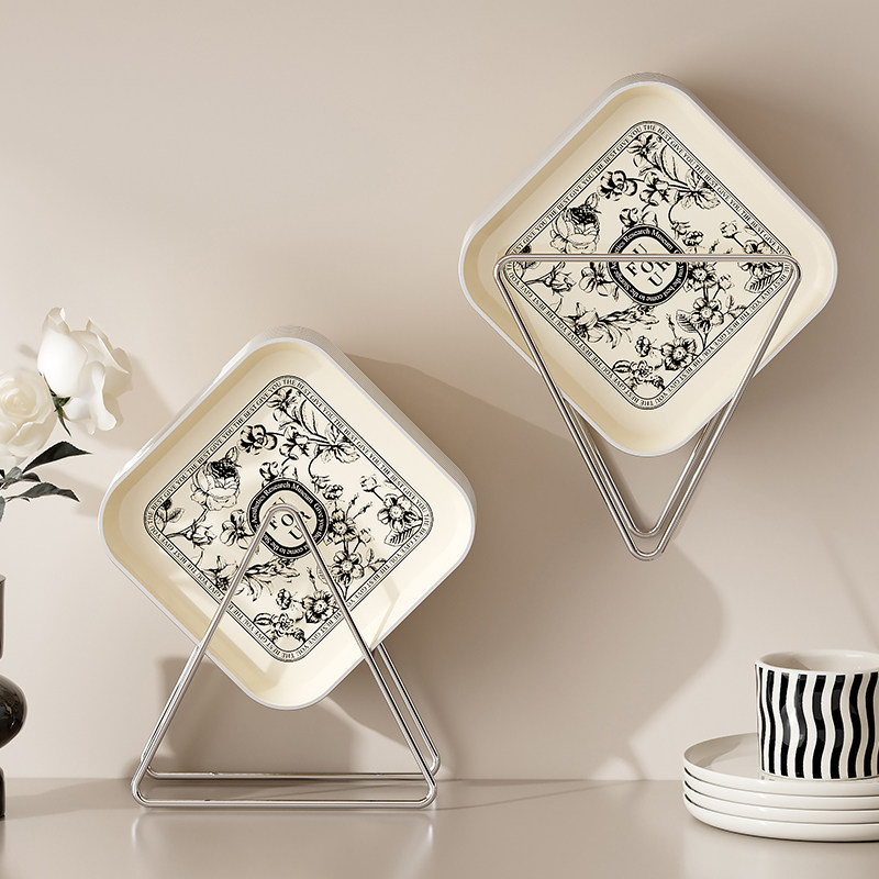 吐骨碟家用轻奢高颜值食品级零食小吃碟精致餐桌垃圾吐骨头塑料盘