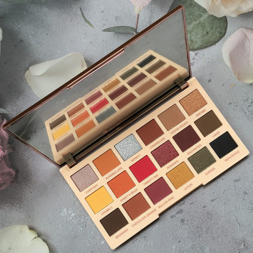 捡漏福利~revolution sophx合作款24色眼影盘珠光哑光大地色