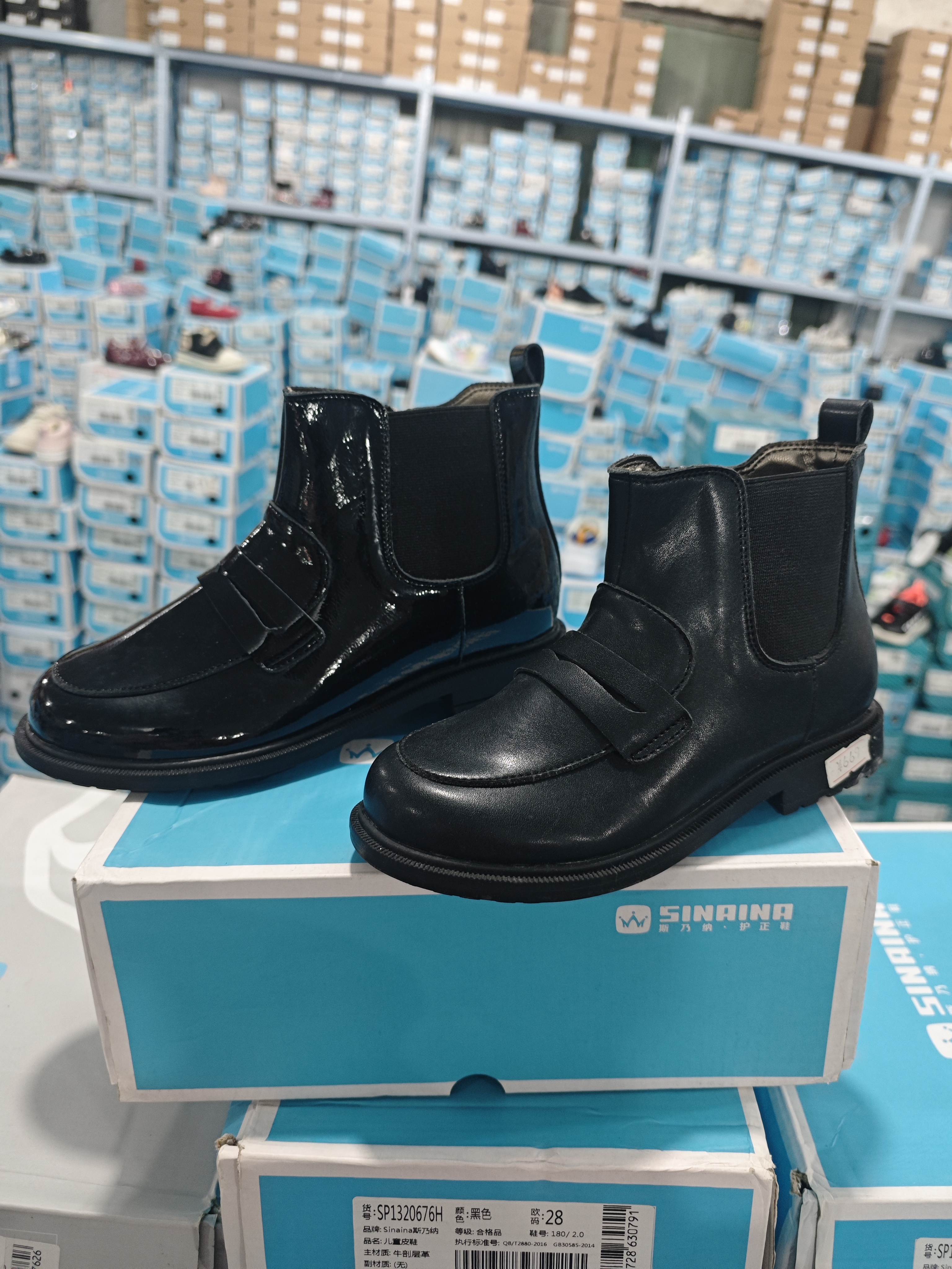 斯乃纳撤柜男女童秋冬季单靴真皮马丁靴防滑儿童舒适百搭轻便软底