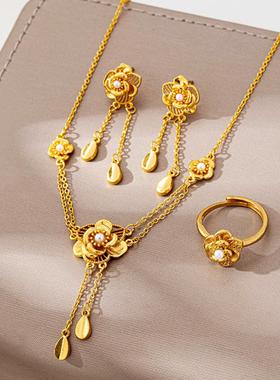 镶仿珍珠流苏项链女套装