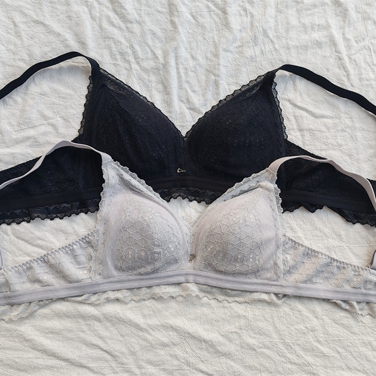 D21-10女式无钢圈中厚舒适侧收断码清仓国内小码小胸文胸内衣bra