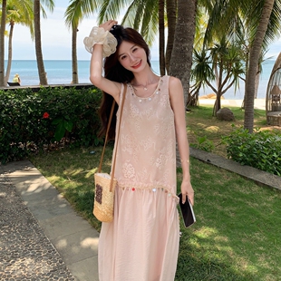 新款 裙子P135K188 蕾丝拼接粉色连衣裙带亮片2025夏季 现货主推