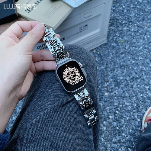 适用Applewatch11金属克罗心表带