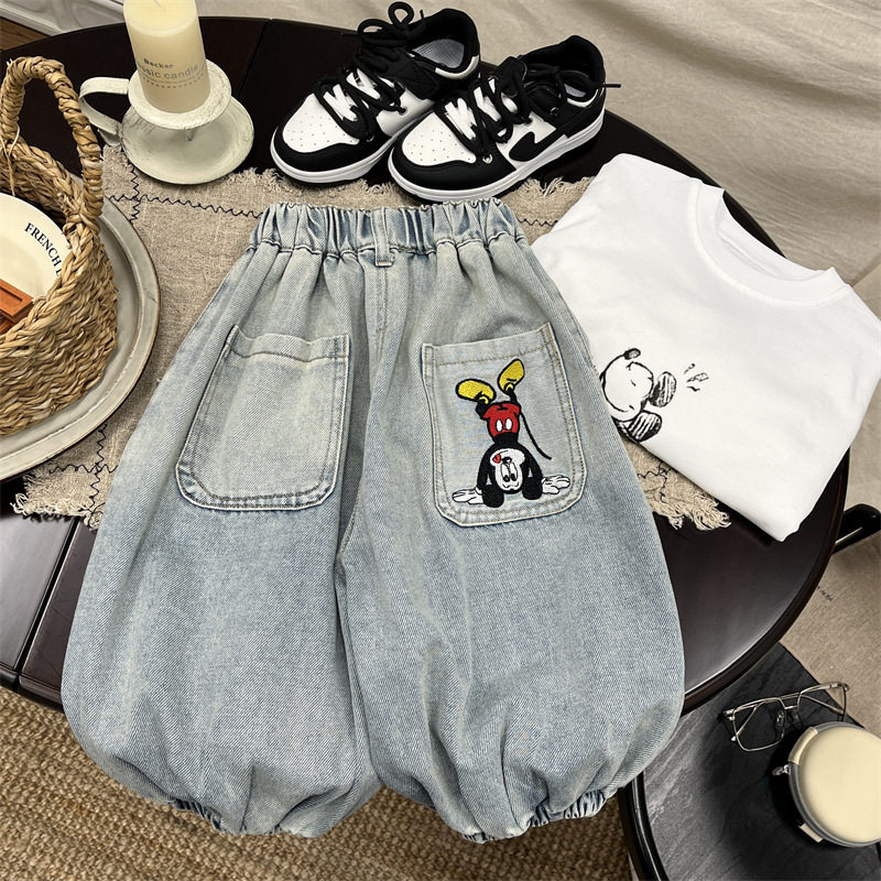 男童牛仔裤子2026新款春秋季韩版宽松童装宝宝灯笼裤儿童哈伦裤潮