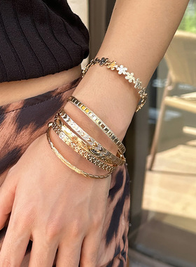 欧美甜酷雕刻花纹花朵手镯bracelet 时尚金属纹理叠戴手环