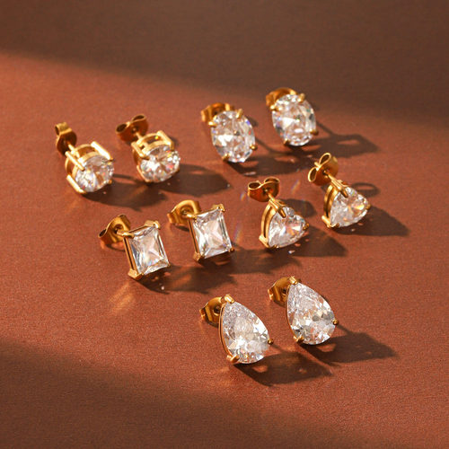 凰潮跨境新品锆石耳环女时尚百搭耳钉金不掉色钛钢耳饰ring