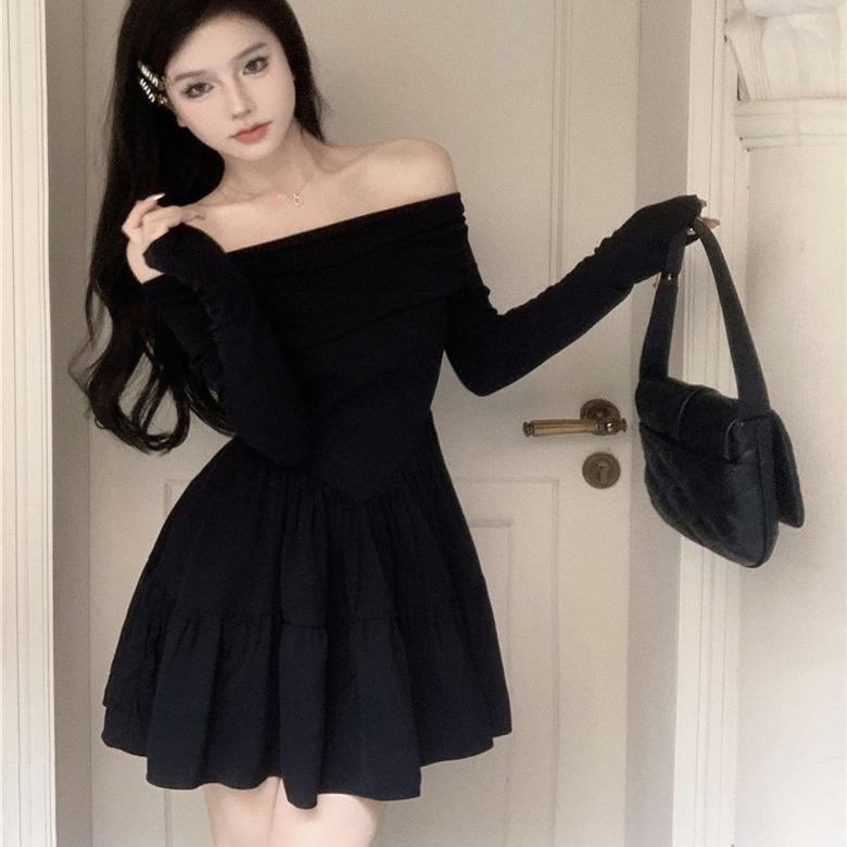 气质一字领a字短裙子长袖连衣裙