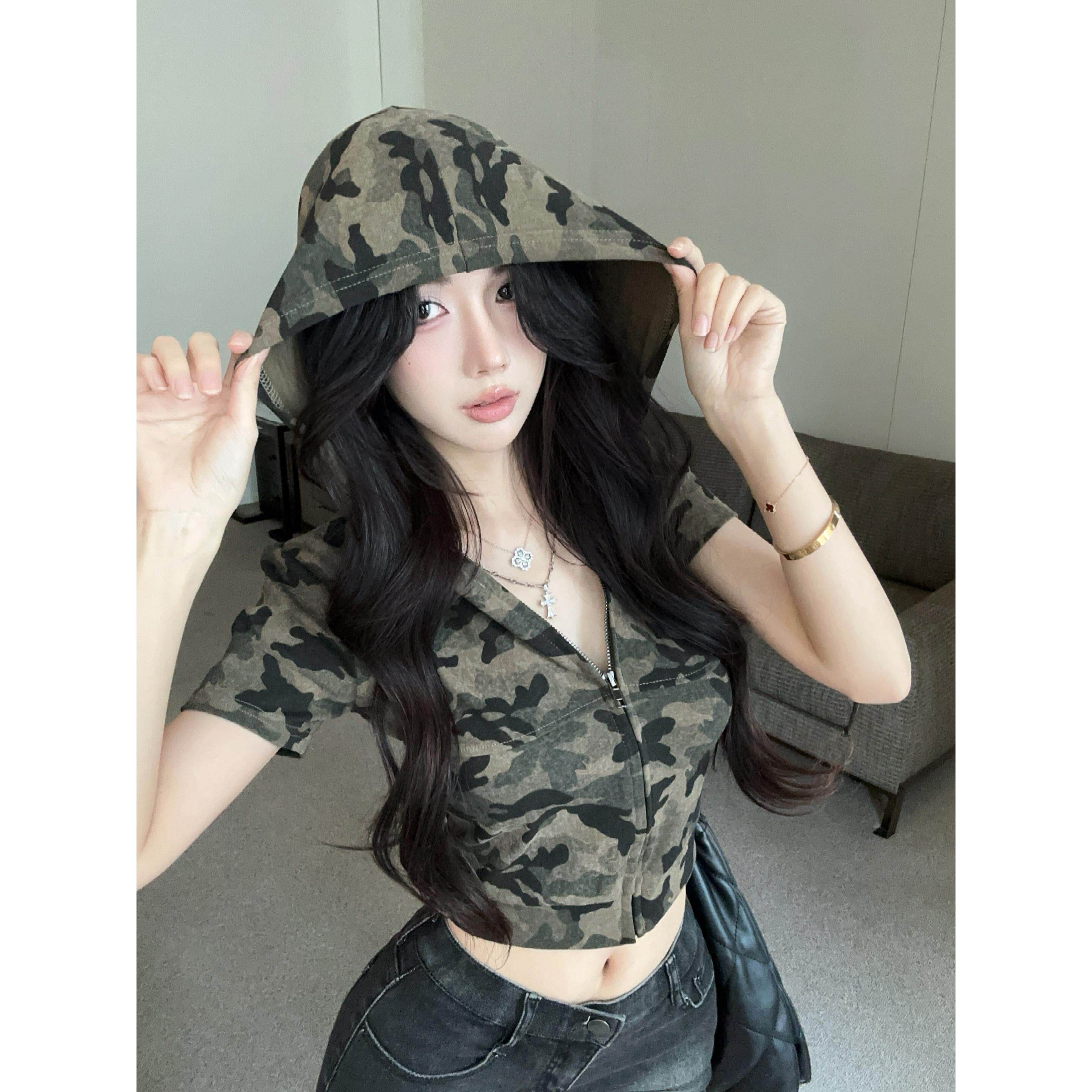 美式甜酷飒bm迷彩工装短袖t恤女辣妹拉链连帽开衫复古修身短上衣