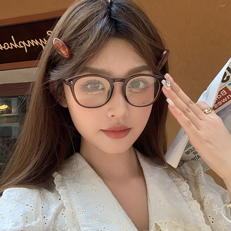 2024新款冷茶色眼镜框女素颜