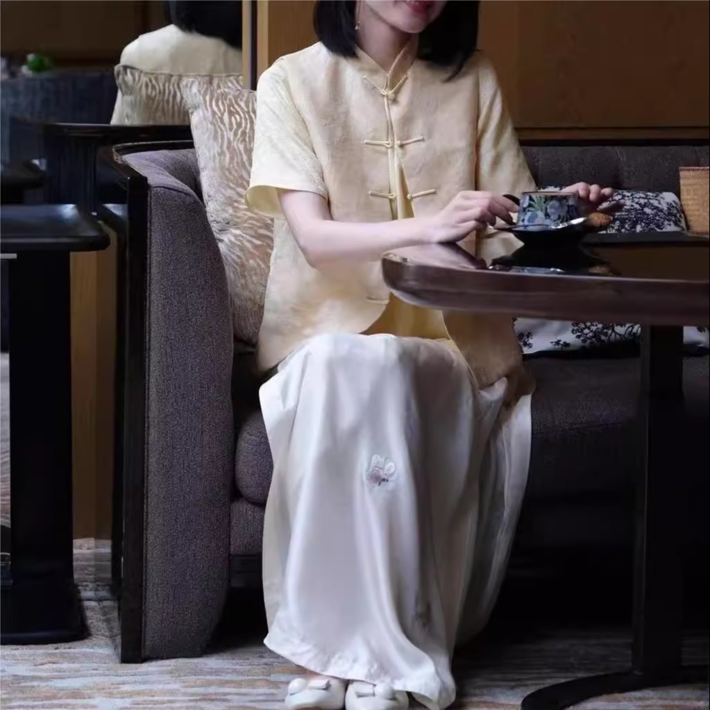 SONG YI 新款新中式桑蚕丝混纺圆领宽松简洁对襟盘扣马甲坎肩上衣