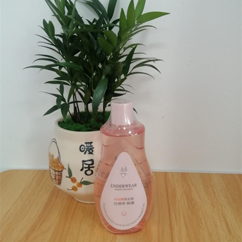 特露白洁净祛异味除菌柔软内衣裤洗涤液510ml祛血汗污