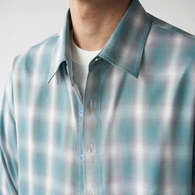 春秋衬衫长袖宽松模糊格子