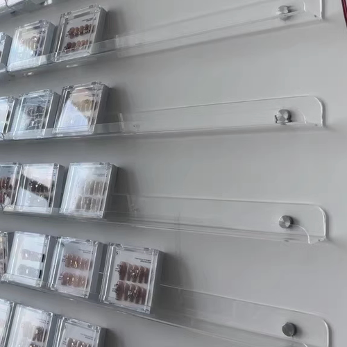 网红美甲穿戴甲沾玻璃亚克力美业铺上墙陈列架穿戴甲展示架挂墙