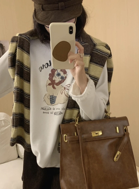 买手严选-泡菜馆-早春复古风印花宽松长袖T恤33125