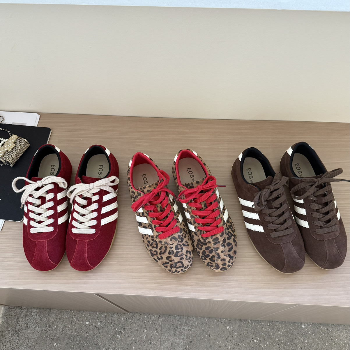 EOS-上新休闲简约低帮设计舒适百搭休闲鞋9935-5Q
