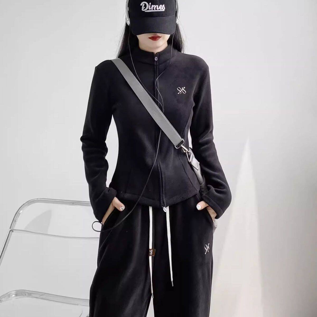 秋冬加2025厚德绒开衫立领新款小蛮收腰收腹外套女卫衣保暖显瘦 - 欣可美品质女装出品