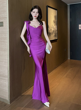性感紫色吊带连衣裙女修身显瘦V领长裙高级感气质春夏秋冬常规袖