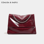 香港品牌红色新娘包包女式 2025新款 大容量简约链条单肩腋下包婚包