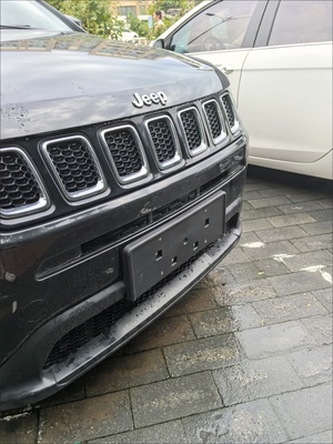 jeep指南者牌照架 车牌托 前 广汽菲克 品牌精品1.4T原车工业配套