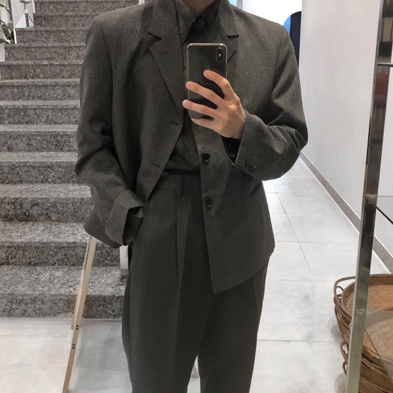 春季休闲西装外套男春秋韩版宽松单排扣垫肩西服男士短款上衣男款