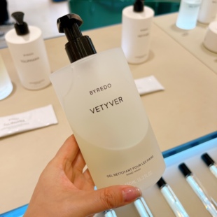 百瑞德 BYREDO麝皮 /郁金香/岩兰草/玫瑰 洗手液手部清洁露450ML