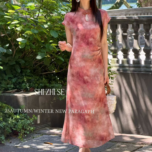 欧洲站法式复古立领印花连衣裙女2026夏季气质显瘦收腰长款旗袍裙