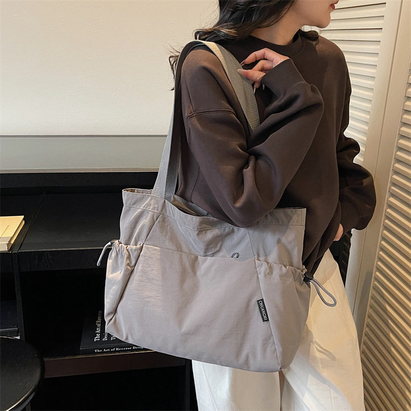 韩版休闲通勤包包高颜值气质大容量单肩包上班日常百搭女包托特包