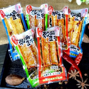 湖南特产长寿街豆腐干麻辣零食平江散称酱干辣干子批发整箱