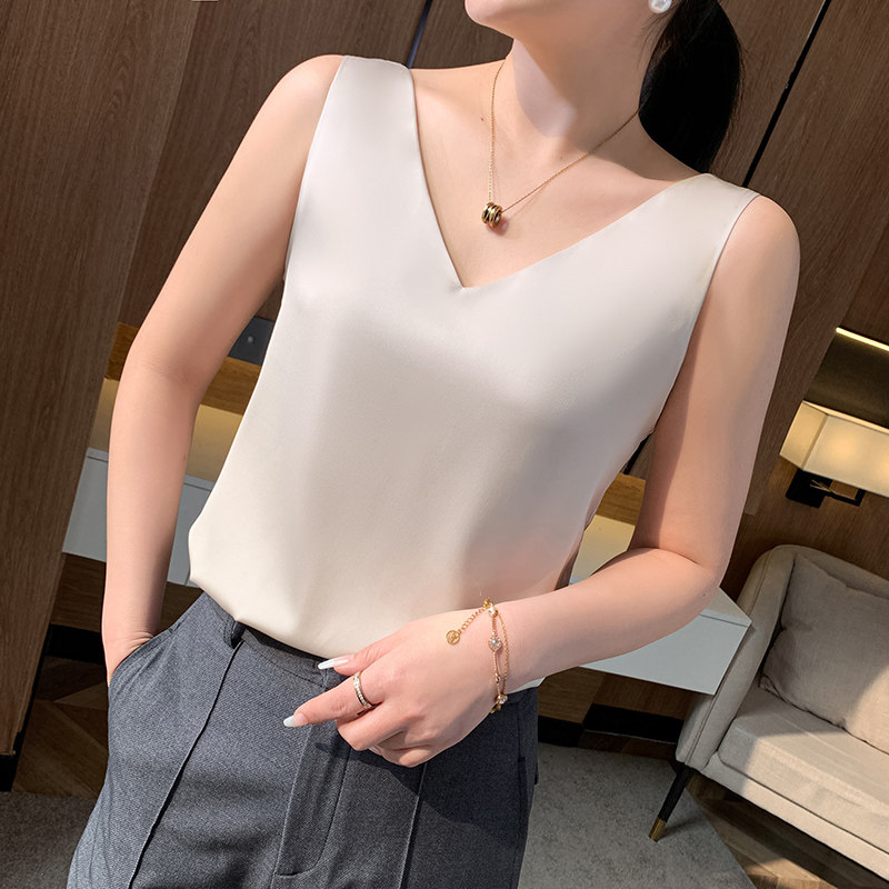 真丝缎面吊带背心女内搭配小西装仿桑蚕丝无袖V领白色打底衫上衣