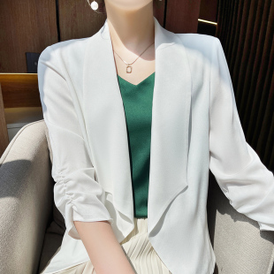 法式醋酸缎面小西装外套女夏薄款小格子休闲设计感小众七分袖西服