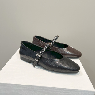 2025新款秋冬真皮平底单鞋女一字带法式平底鞋链条浅口玛丽珍鞋