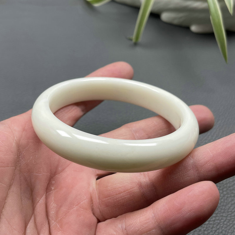 正宗天然活玉陕西西安蓝田玉手镯米黄白玉手镯女款带证兵马俑同款