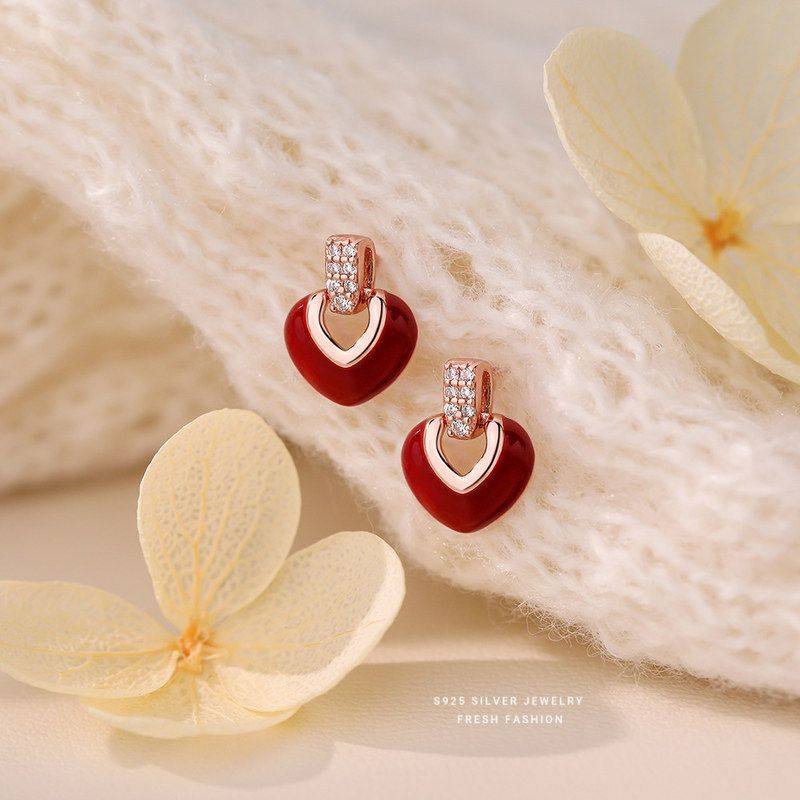 S925纯银新年红色耳环心形爱心耳钉喜庆本命年港风复古百搭耳饰,饰品/流行首饰/时尚饰品新,银饰配件,淘宝优惠券,粉丝福利购,淘宝优惠卷