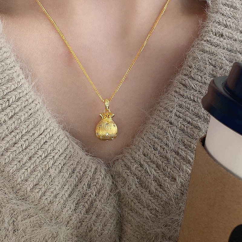 925纯银钱袋镶钻项链女简约新中式设计轻奢精致气质锁骨链N0125