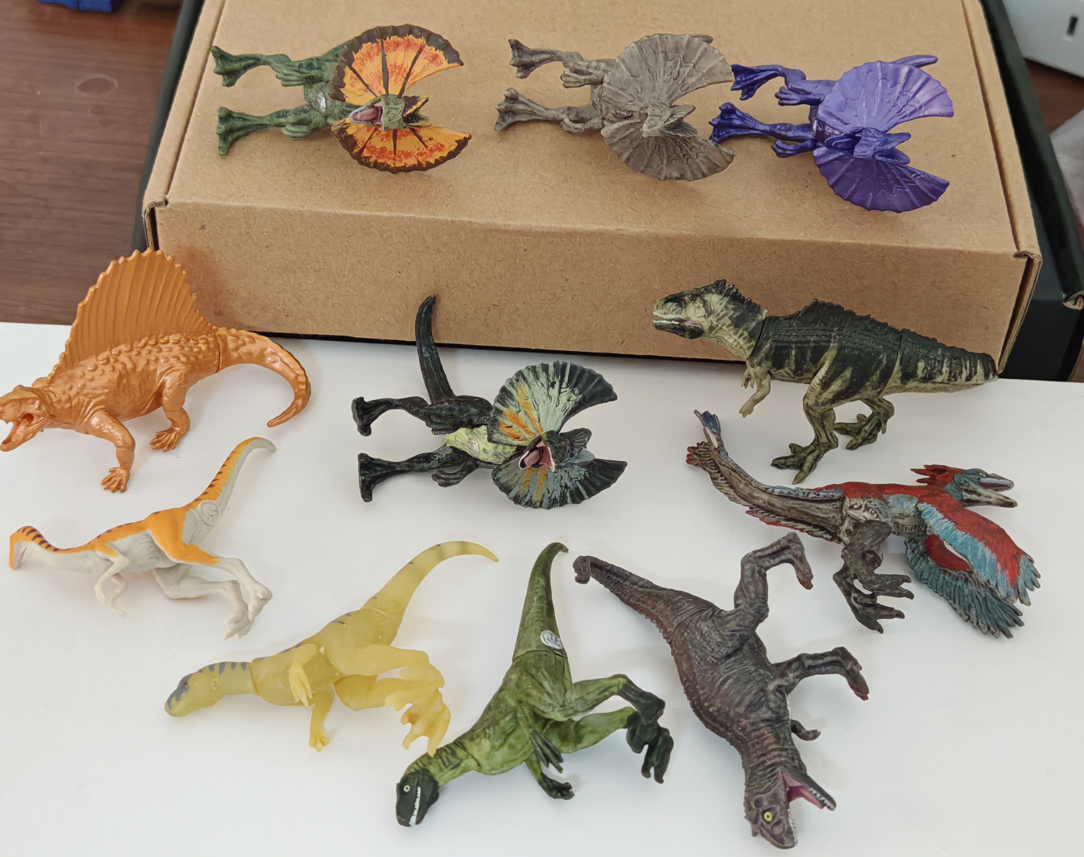 正版侏罗纪公园恐龙玩具模型 头尾可动 带钢印