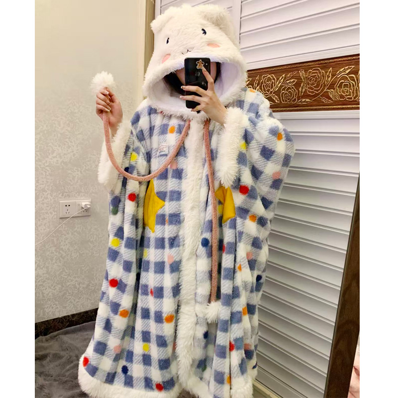 卡通可爱珊瑚绒加厚玉桂狗睡衣女童秋冬季毛绒连帽斗篷睡袍女浴袍