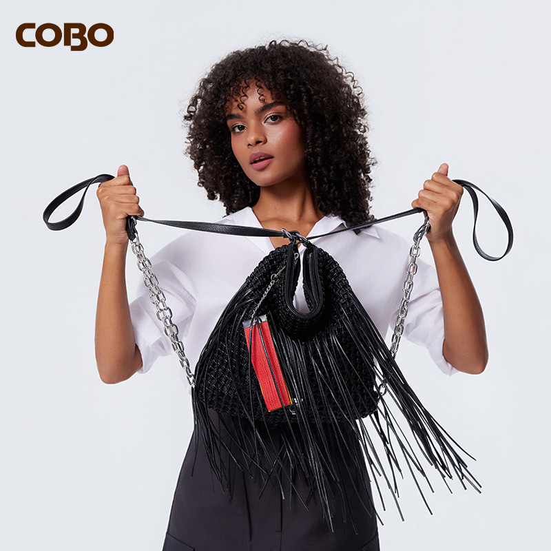 COBO/蔻尔宝2025新品头层牛皮手工编织时尚手提单肩 休闲双肩女包